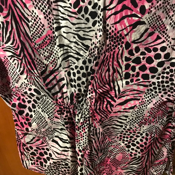 Scrubs - Picture 4 of 4